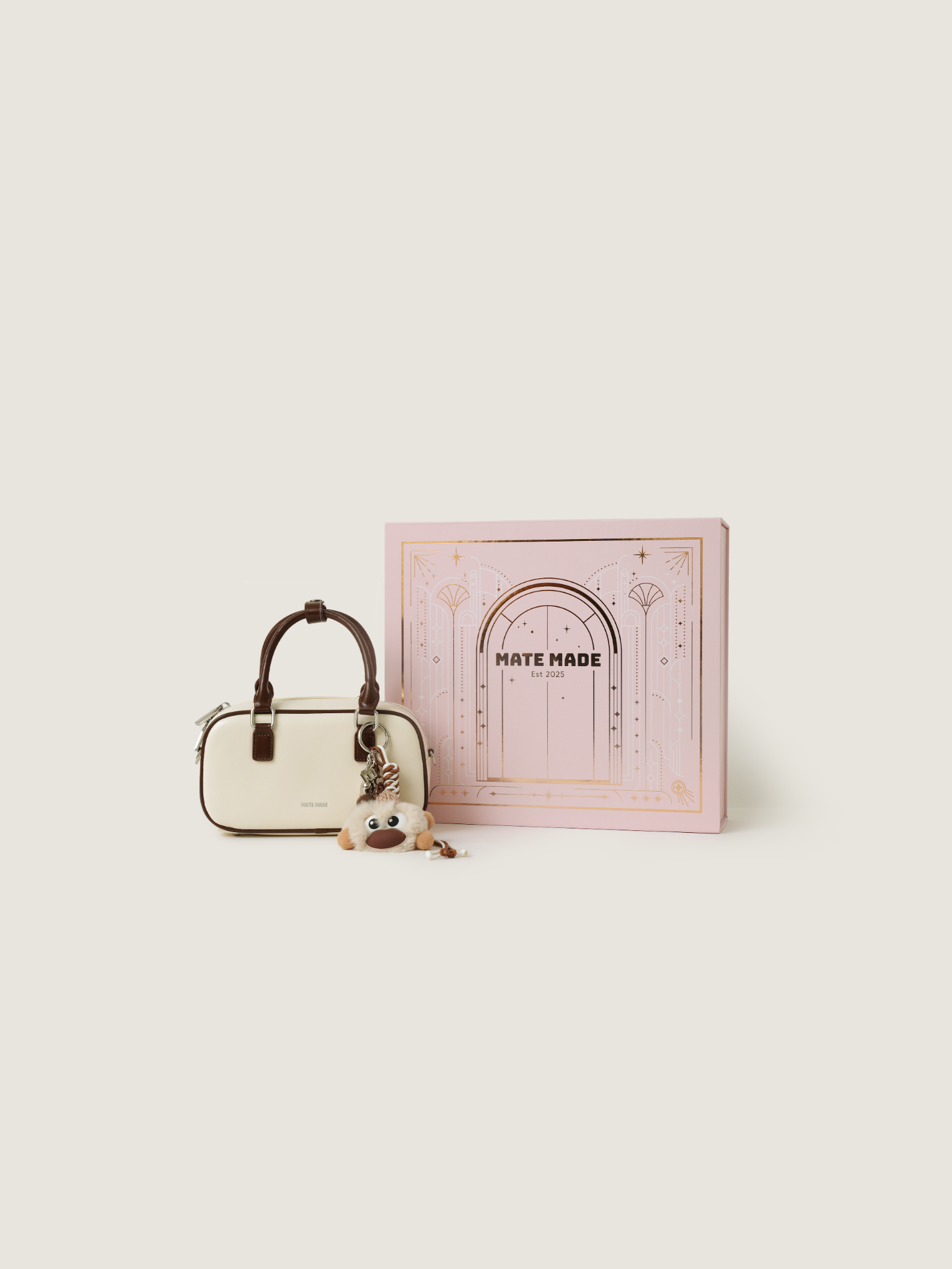  CB Luna Magic Box 2025 