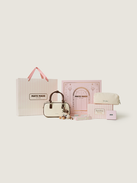 CB Luna Magic Box 2025