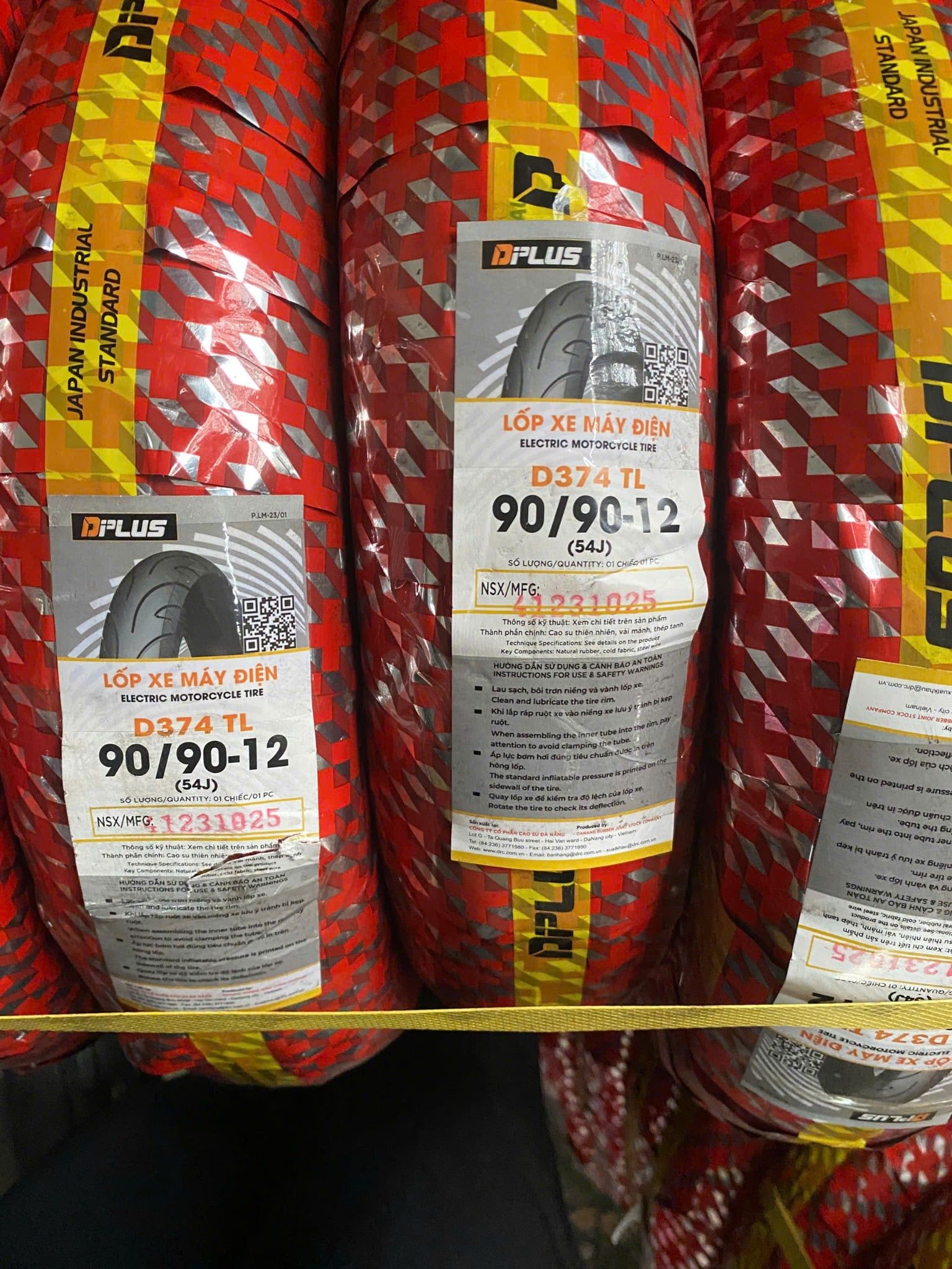 Lốp DRC 90/90-12/D374-TL