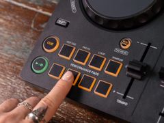 Bàn DJ Controller AlphaTheta DDJ-FLX2 Chính Hãng - Thumb 6