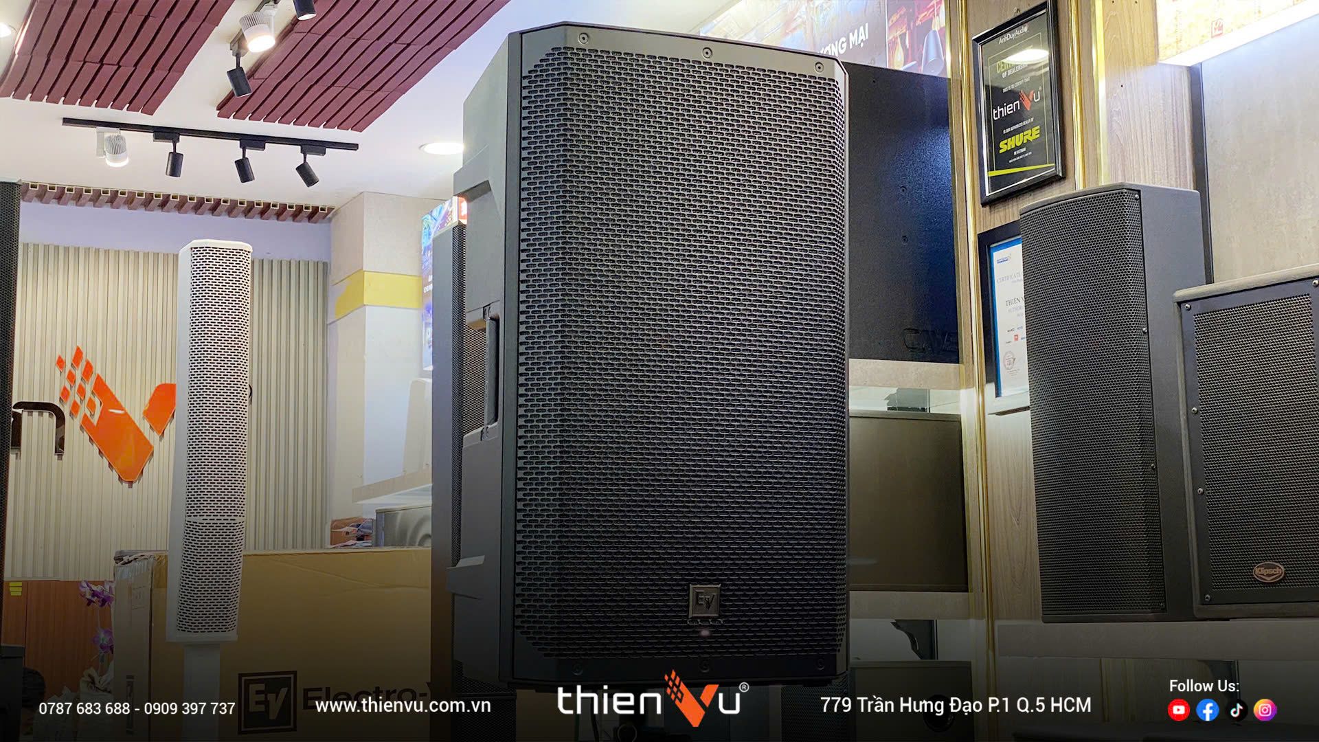 Bộ Dàn Karaoke Ngoài Trời ElectroVoice ELX-200 15P TVA1452024 - Hình 3