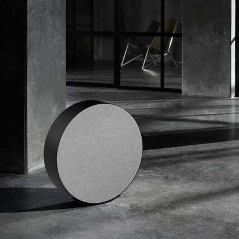 Loa Bluetooth B&O Beosound Edge Anthracite Limited Edition chính hãng - Hình 3