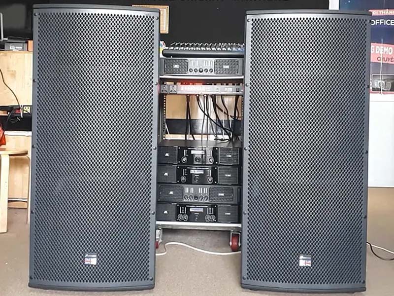 Loa karaoke Studiomaster TRX 215 chính hãng - Hình 7