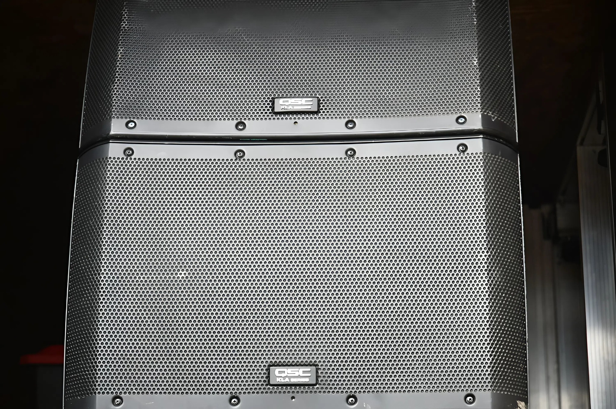 Loa Line Array QSC KLA12 Chính Hãng - Hình 4