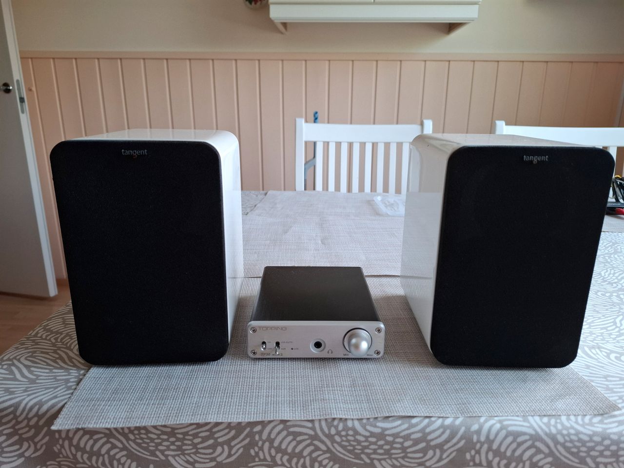Loa bookshelf Tangent Audio Evo E4 Chính Hãng | Nghe Nhạc Hay