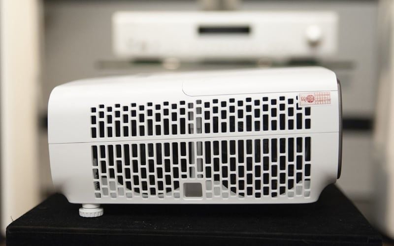 Máy chiếu 4K BenQ W2700 chính hãng - Hình 4