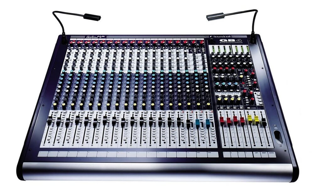 Mixer Soundcraft GB4 24CH CONSOLE chính hãng - Hình 1