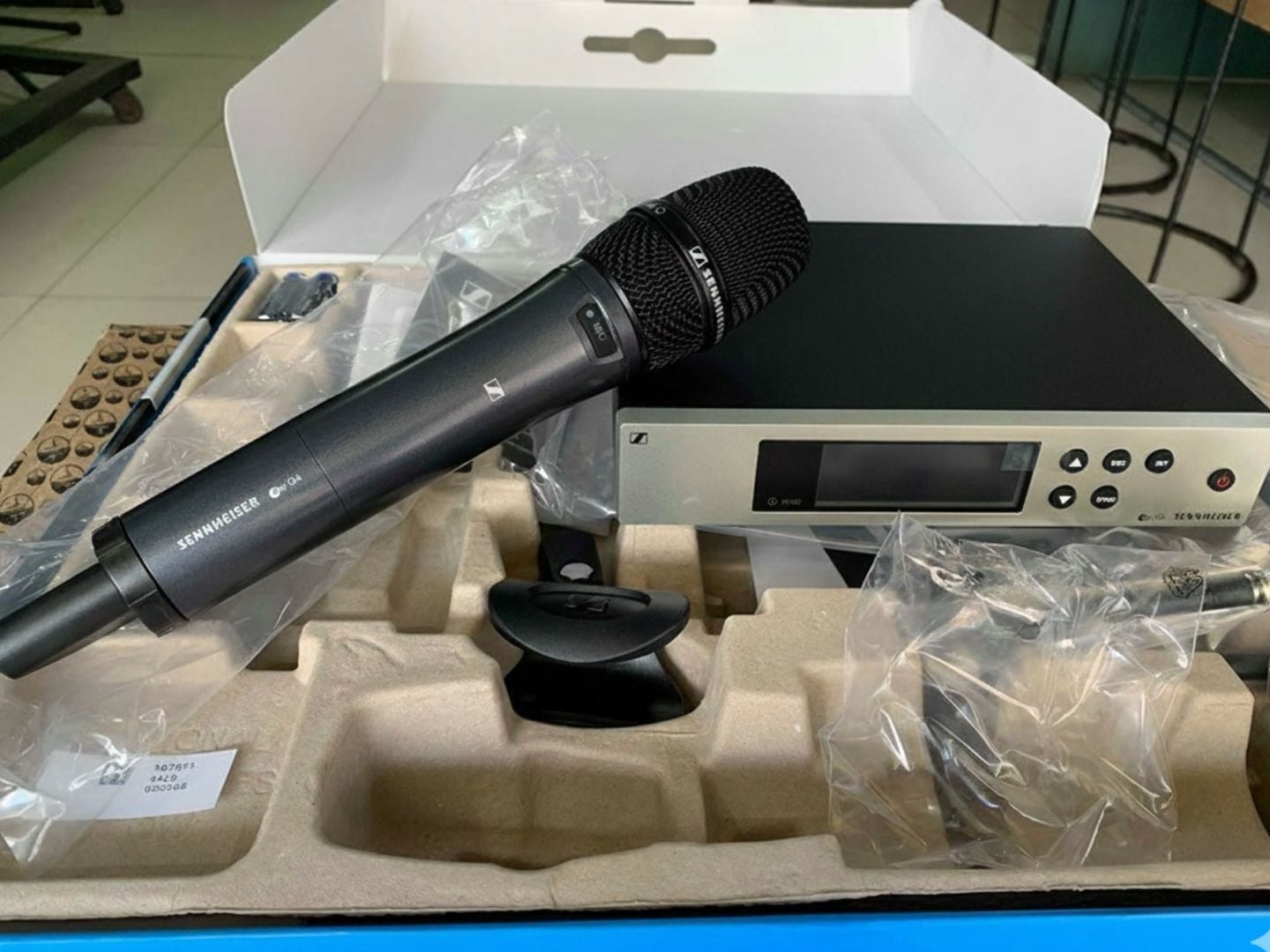 Micro Không Dây Sennheiser EW 100 G4-845-S Chính Hãng - Hình 8