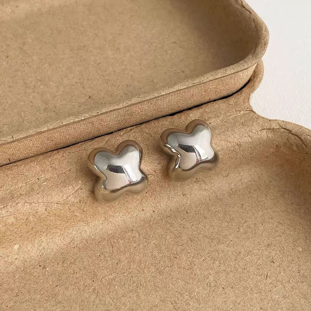  W70 - PKH - 8110Z - BẠC 