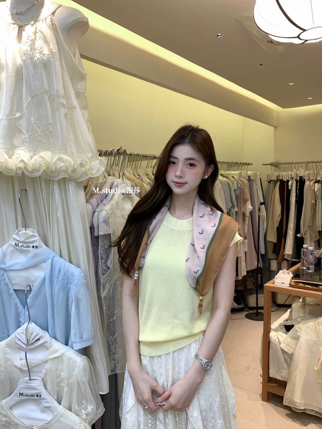  D23 - YIM - 231 - VÀNG NHẠT 