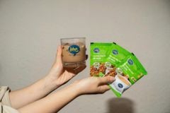 Cà Phê Hòa Tan 4in1 vị dừa hộp 170g ( New 10 gói x 17g) - tặng 2 gói