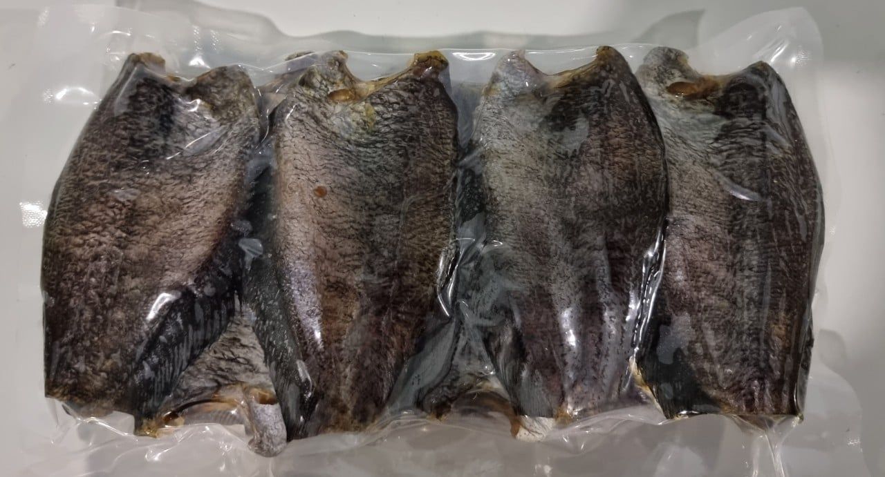  Khô cá sặc rằn 