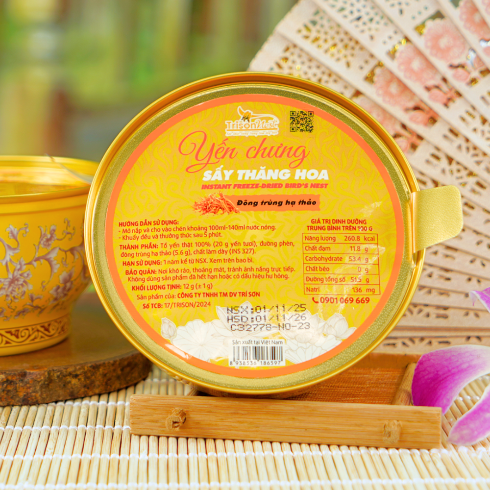  Yến chưng Sấy thăng hoa vị Đông trùng hạ thảo. 