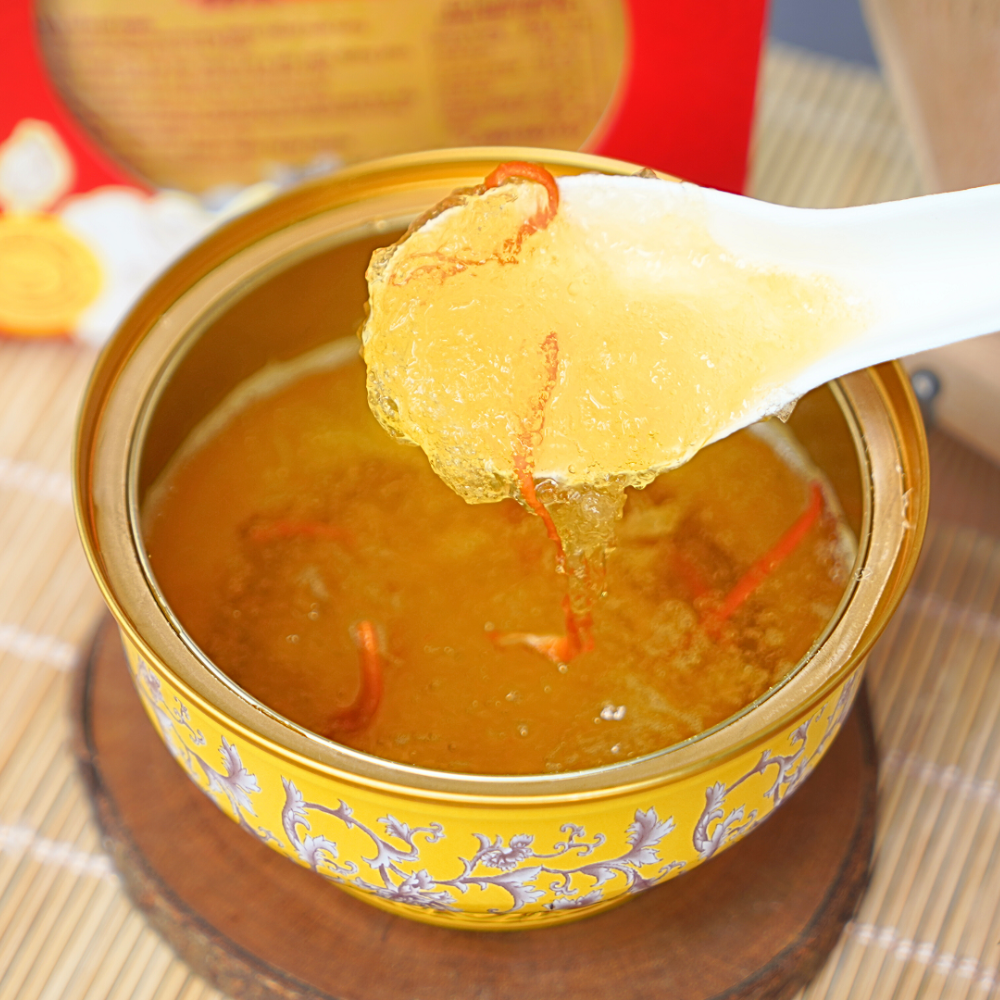  Yến chưng Sấy thăng hoa vị Đông trùng hạ thảo. 