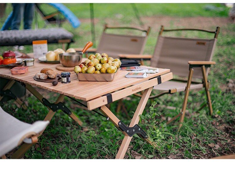 Bàn gấp gỗ Naturehike NH19JJ009 sử dụng dã ngoại, cắm trại cho nhóm đông người