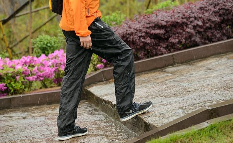 Quần chống nước NatureHike TBA1 có túi gấp gọn NH17C003-K