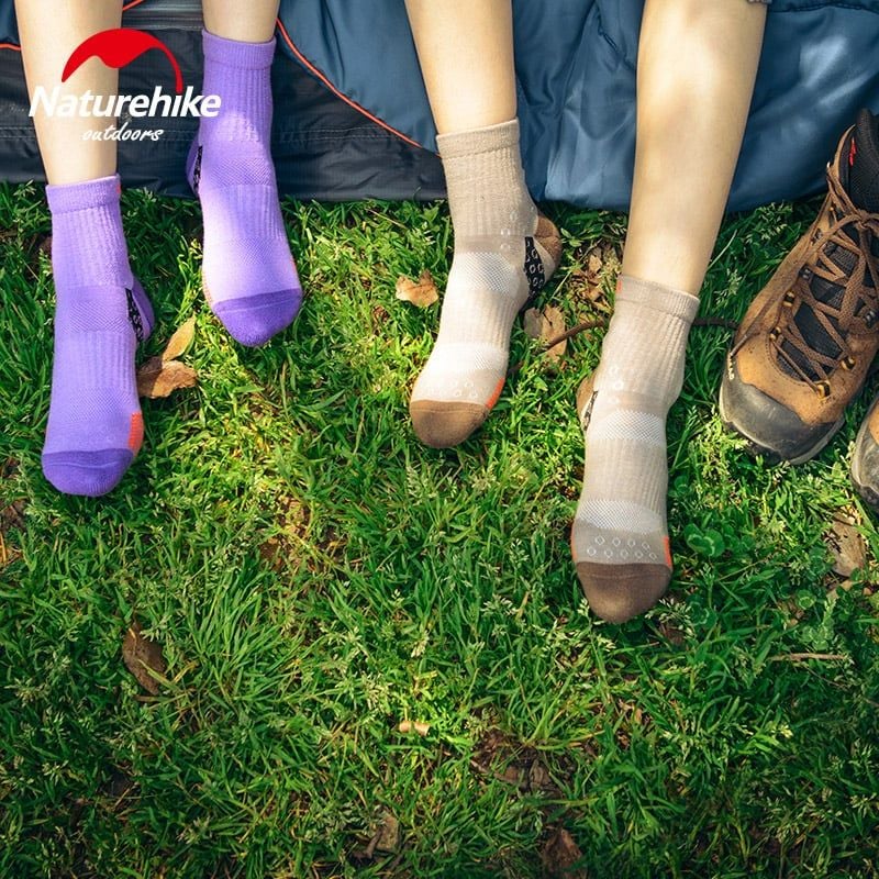 Tất khử mùi, nhanh khô, phù hợp vận động, thể thao NatureHike NH17A012-M