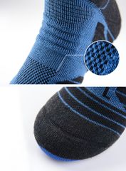 Tất thể thao mau khô, đi bộ đường dài NatureHike NH17A013-M
