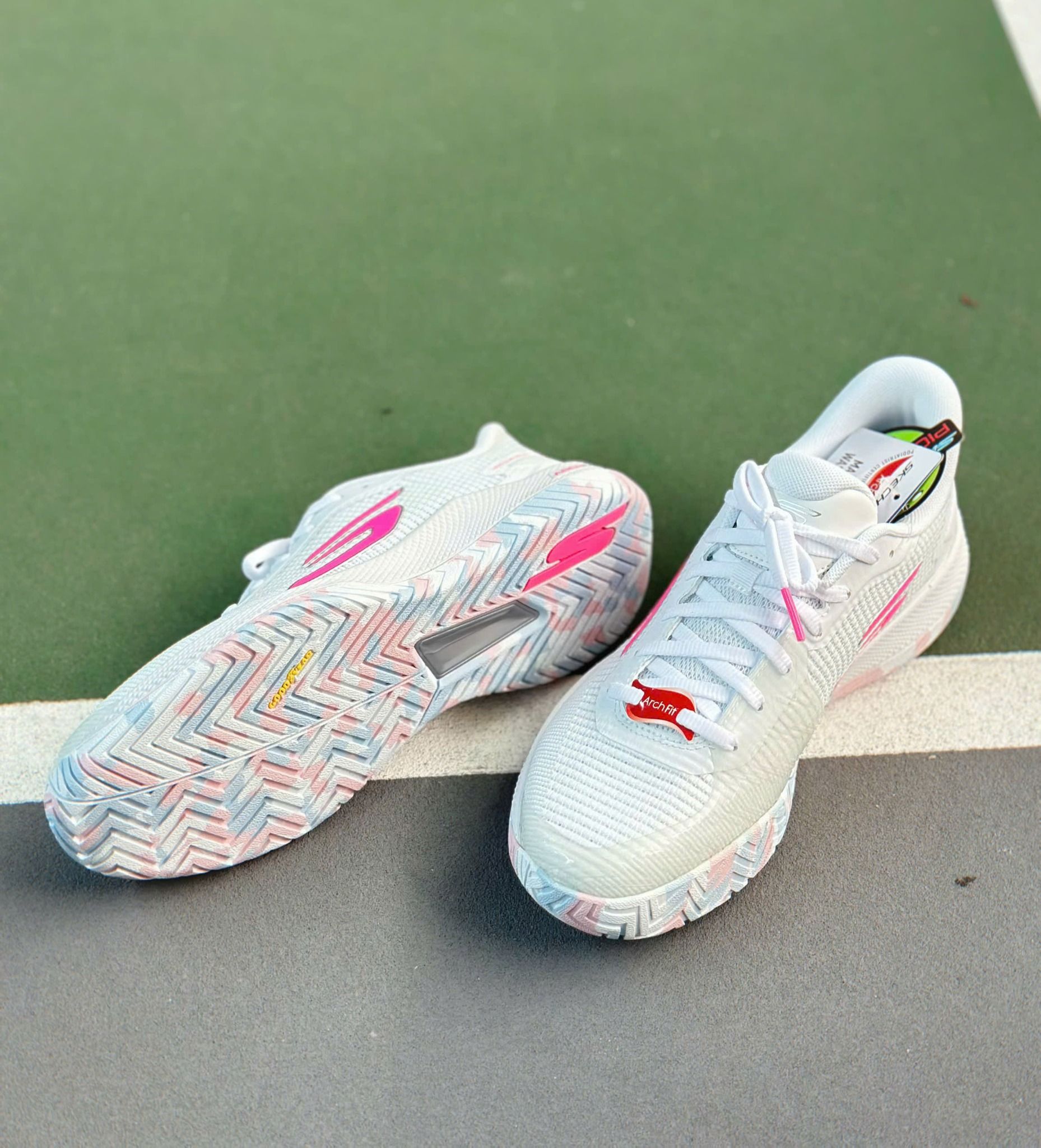  Giày Skechers 2.0 Trắng Hồng 