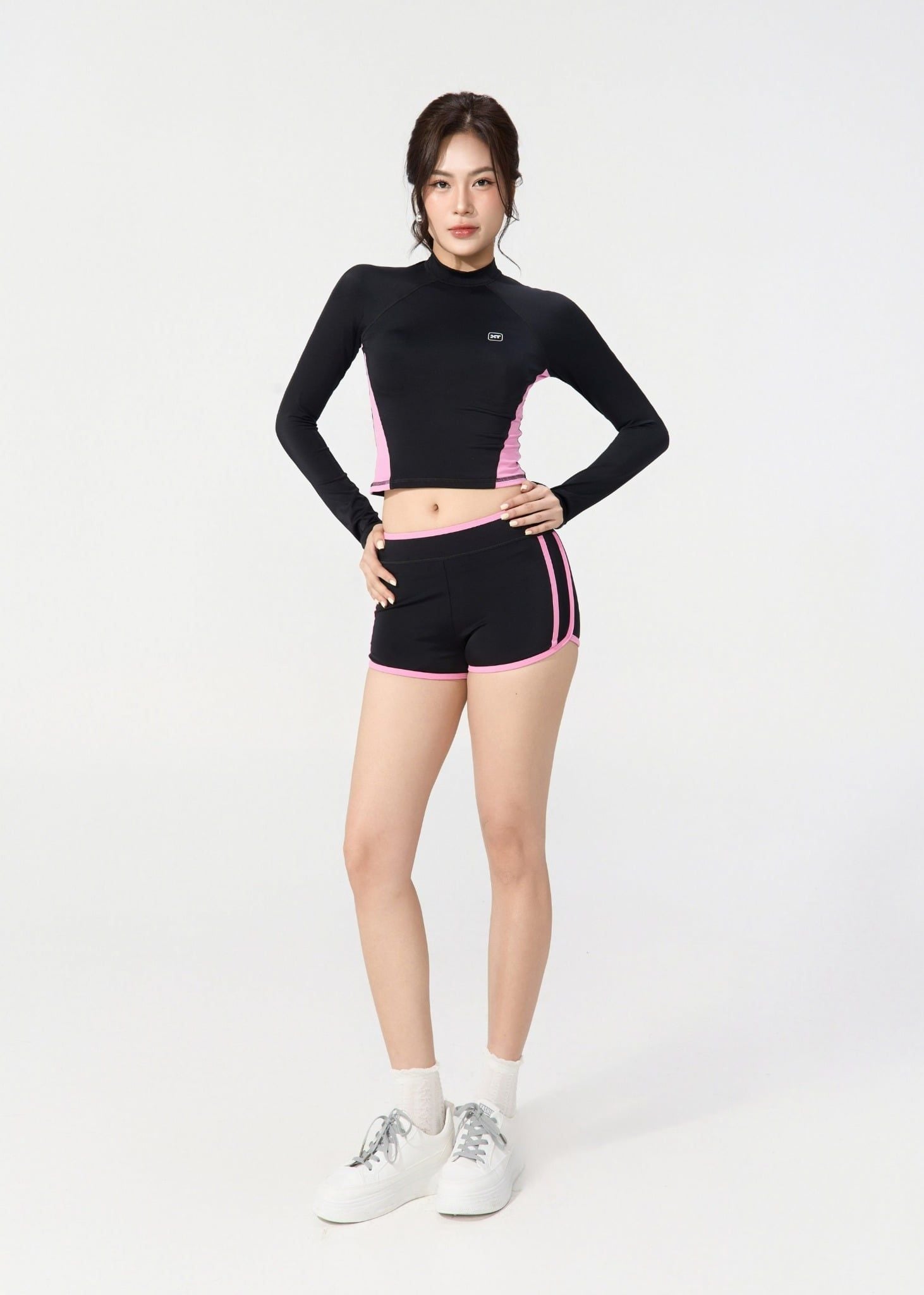  ĐỒ BƠI NỮ XUÂN THU SWIM HAI MẢNH TAY DÀI QUẦN SHORT RỜI CHỐNG NẮNG SRK25 