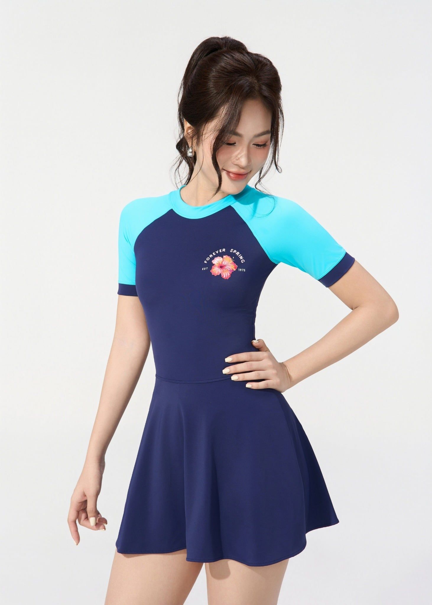  ĐỒ BƠI NỮ XUÂN THU SWIM MỘT MẢNH DÁNG VÁY CHỐNG NẮNG VK54 