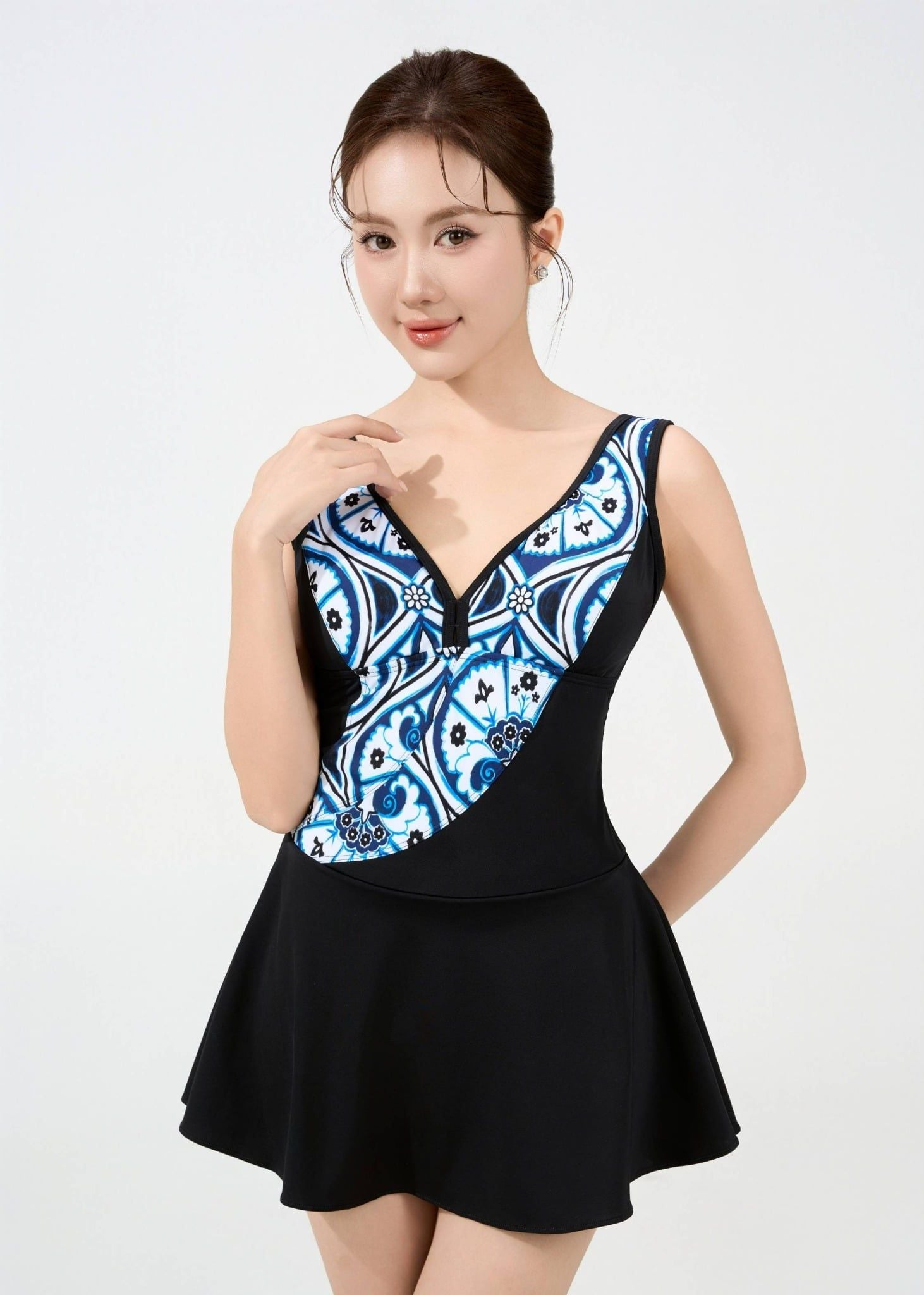  ĐỒ BƠI NỮ XUÂN THU SWIM MỘT MẢNH DÁNG VÁY PHỐI HOẠ TIẾT KIỂU VK07 