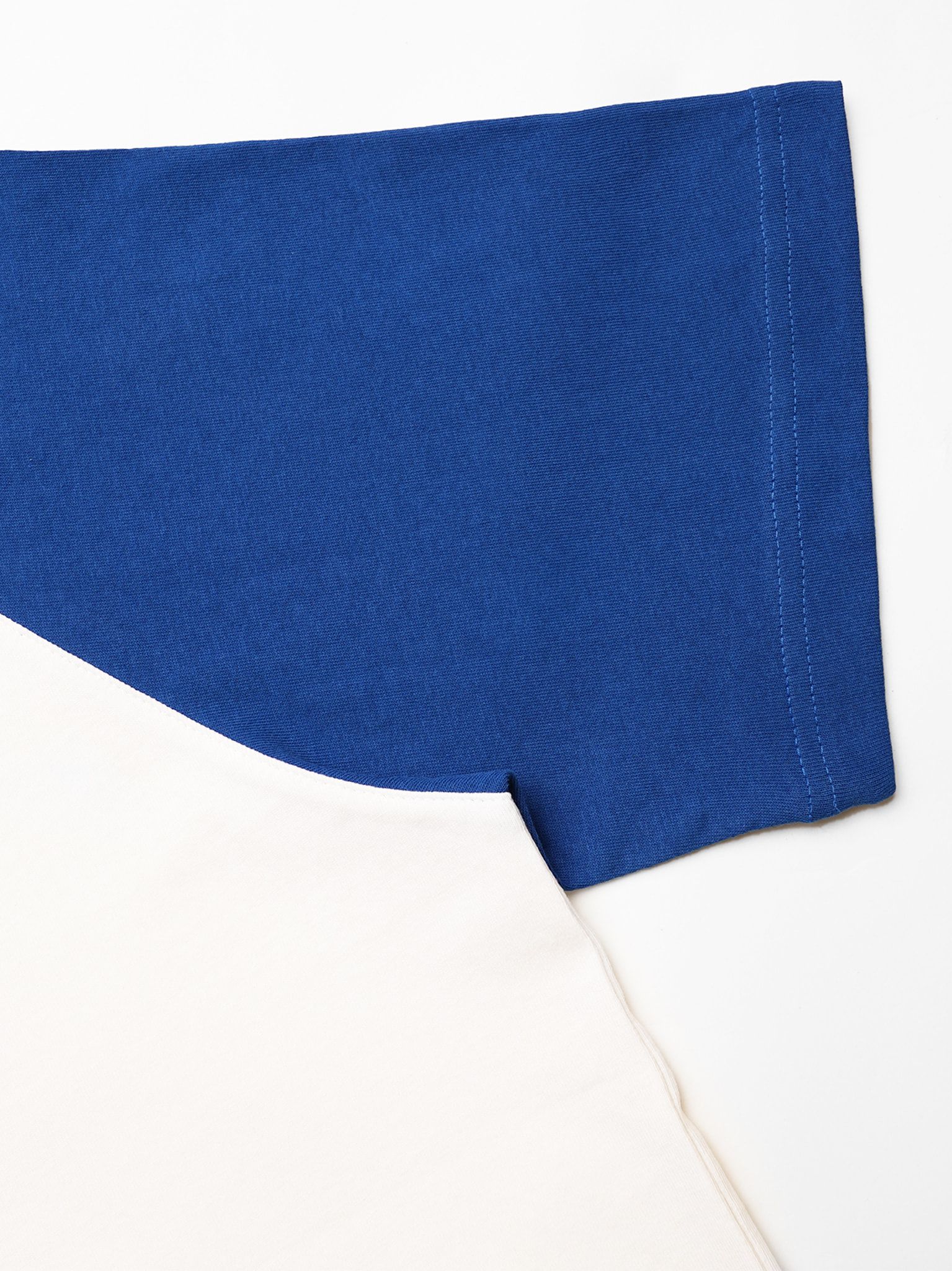 Áo thun Unisex phối tay raglan - Unisex Signature Tee