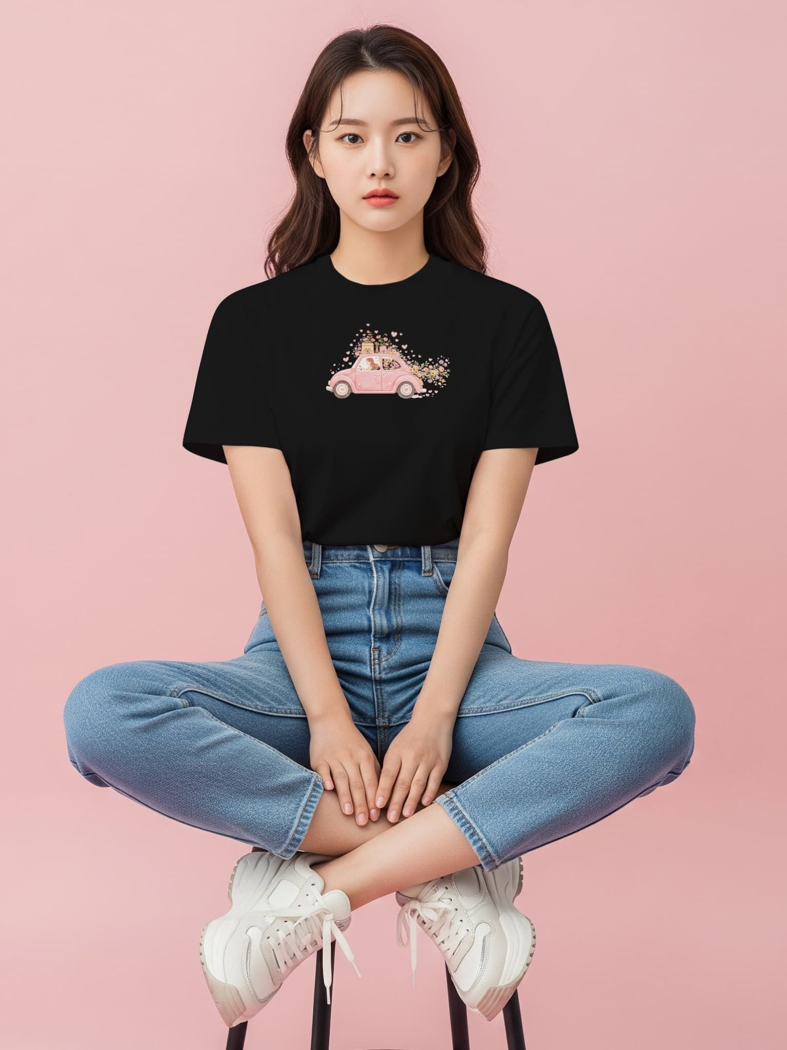 Áo Thun Nữ Regular Fit Graphic Car And Flower LIMEORANGE - Đen