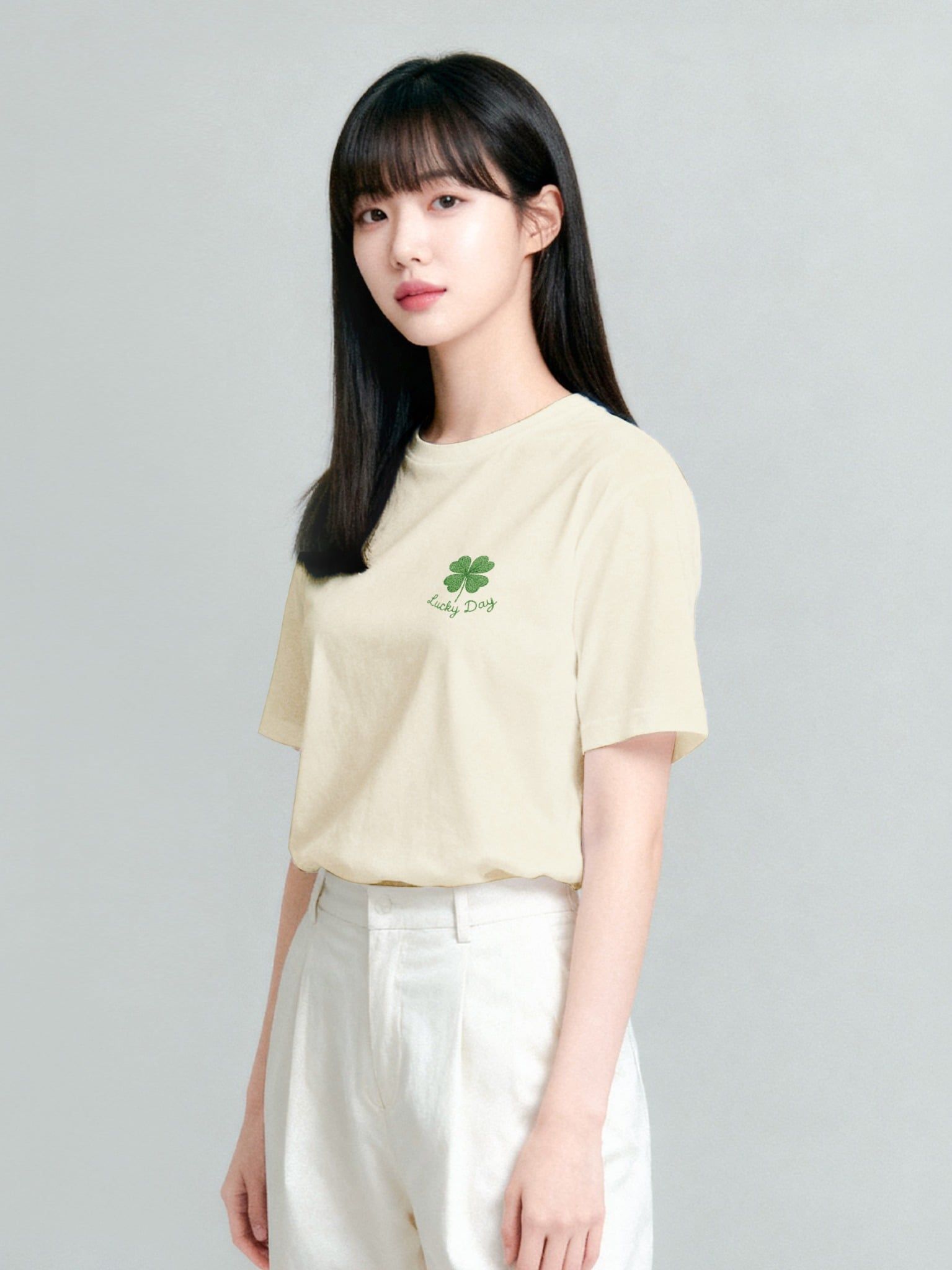 Áo thun hình in nữ - Floral Whispers T-shirt - Kem