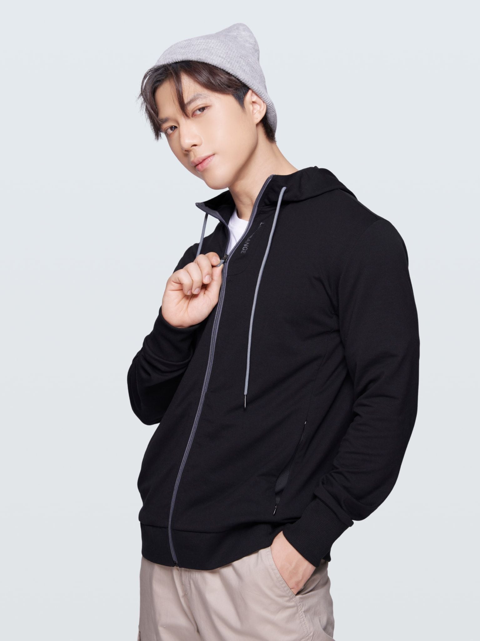 ÁO KHOÁC COTTON NAM CHỐNG NẮNG 99,8% - HOODIE A7 for Men - Đen