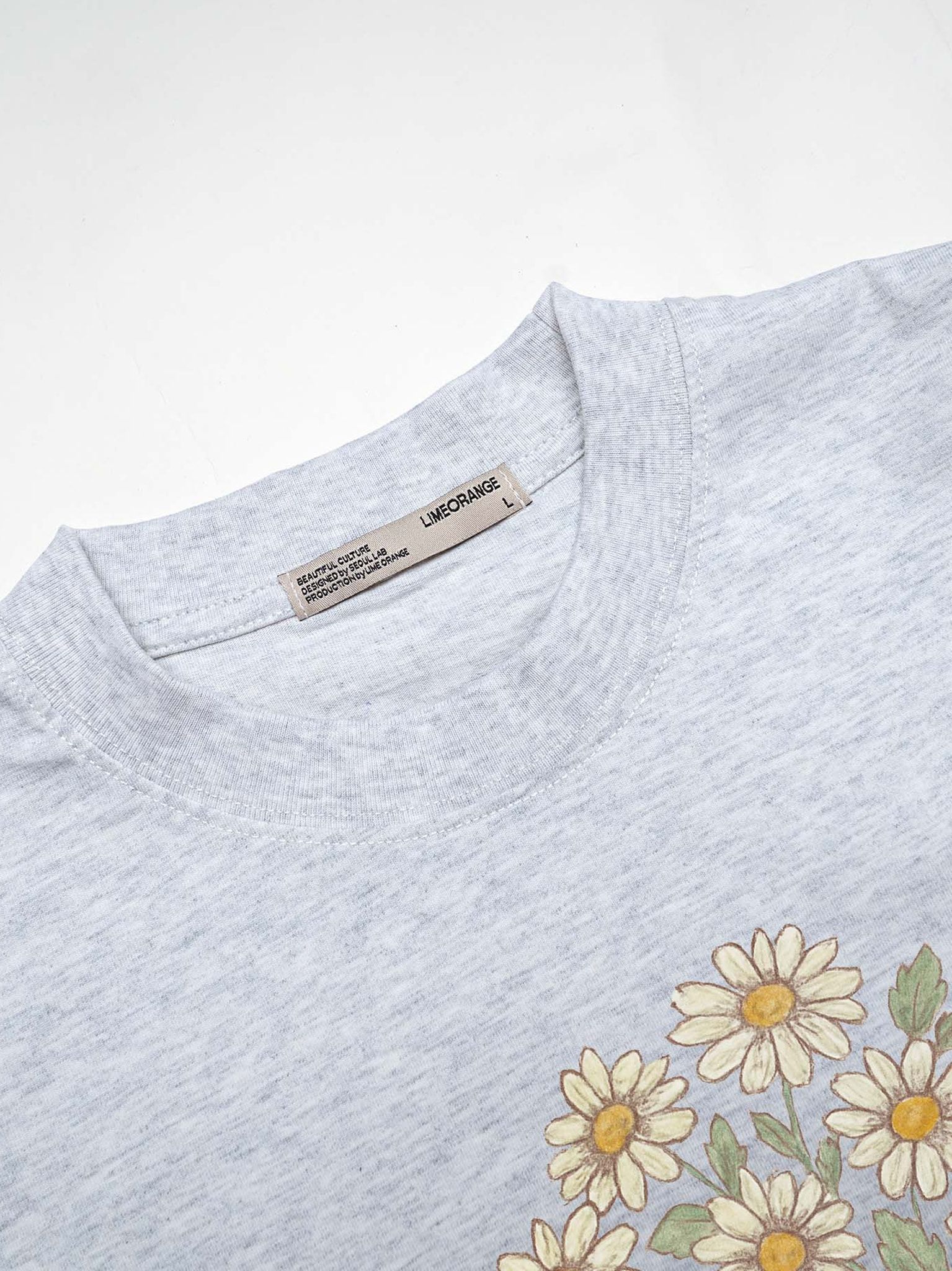 Áo Thun Nữ Phom Vừa Hình In - Fresh Tee Collection