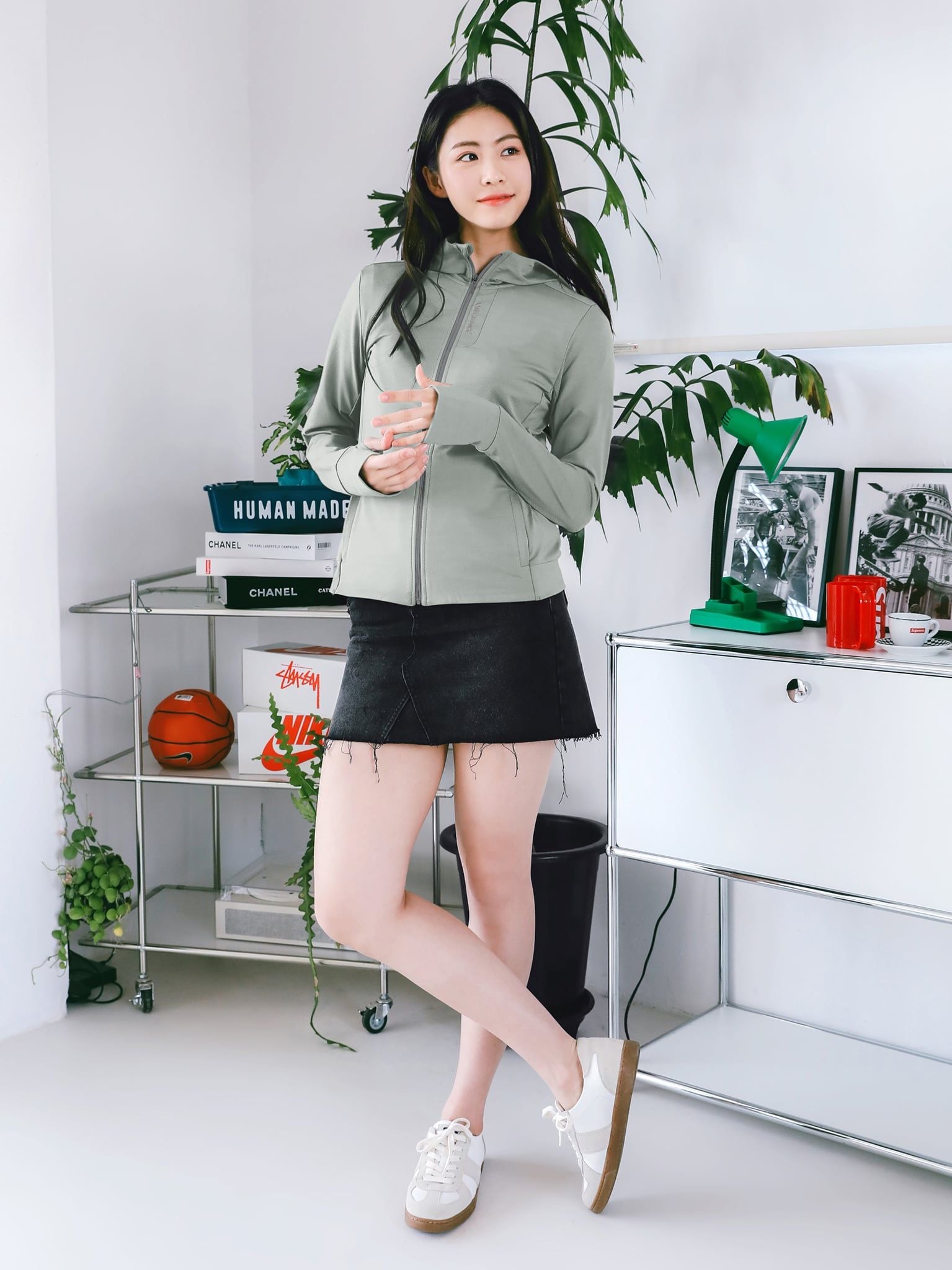 Áo khoác nữ chống nắng chống tia UV siêu nhẹ vải co giãn kháng khuẩn Air Hoodie Hardskin 3 - Xám