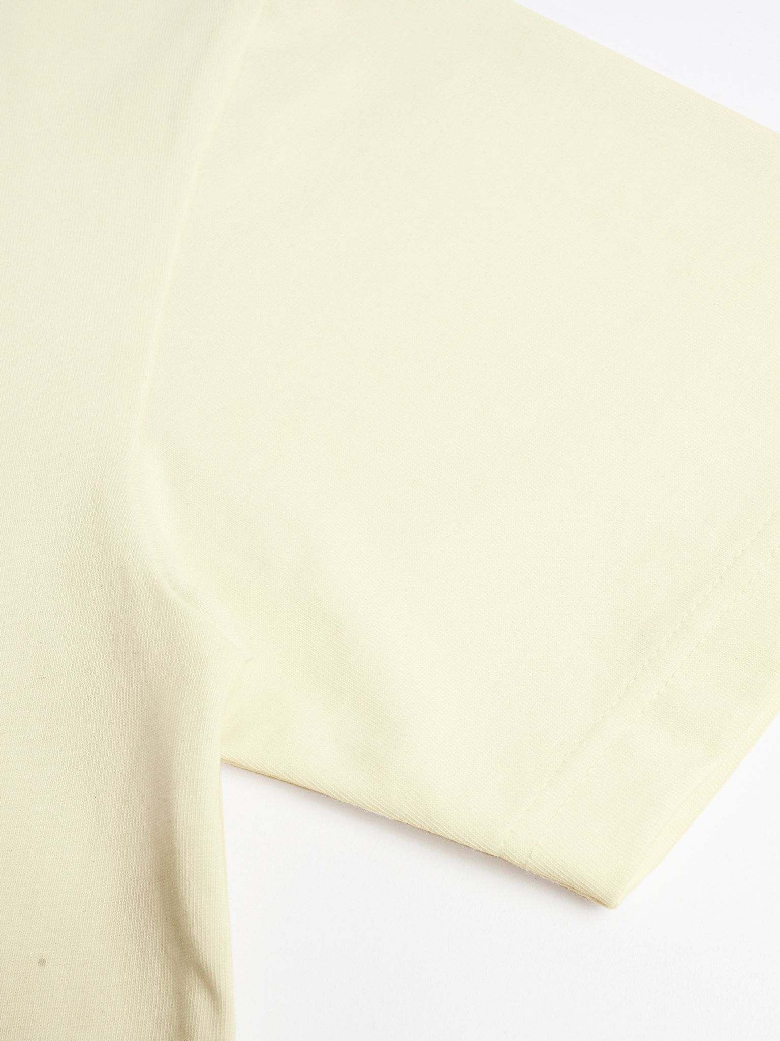 Áo Thun Nữ  Phom Vừa Hình  In - Fresh  Tee  Collection