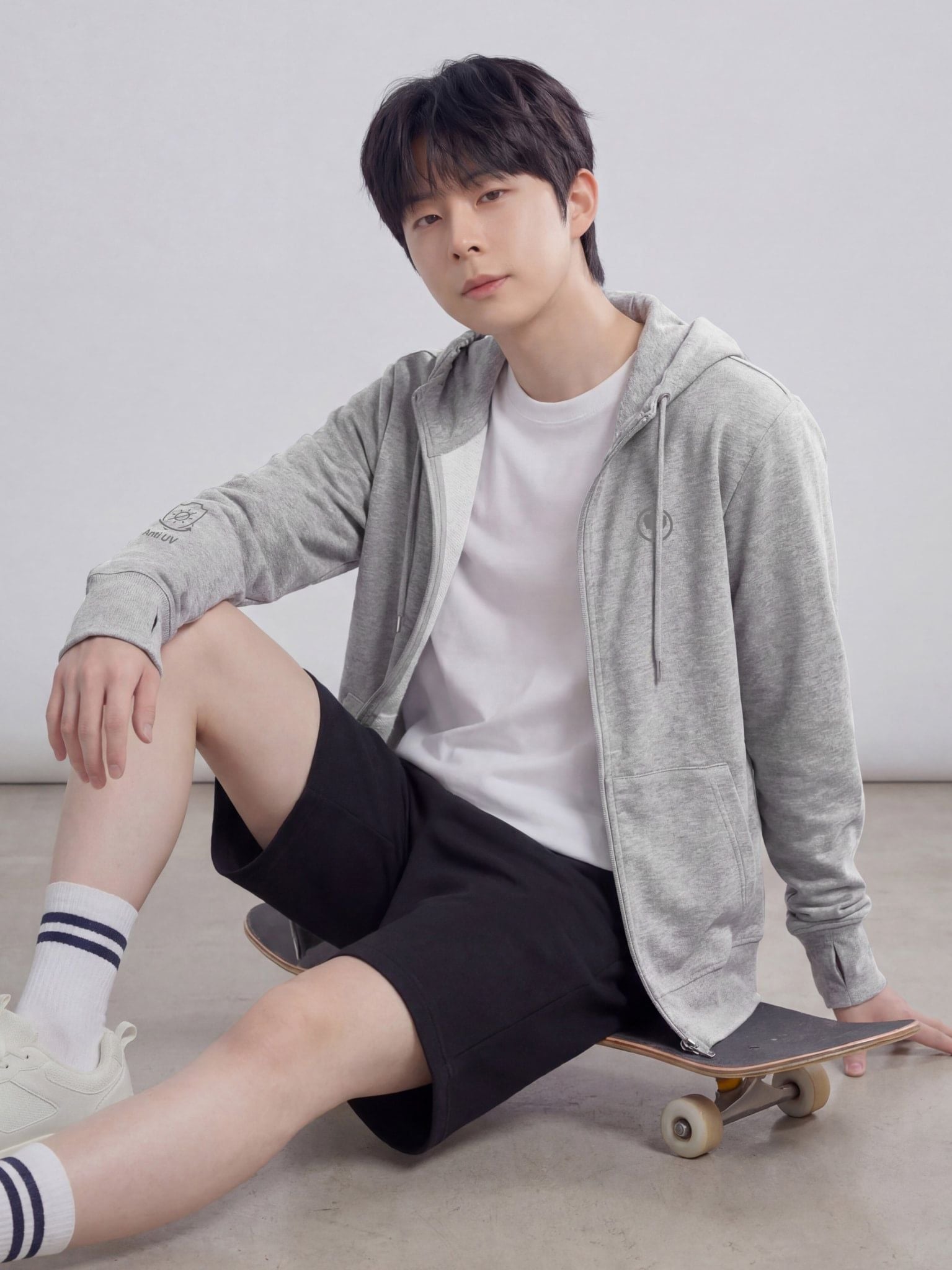 ÁO KHOÁC COTTON NAM CHỐNG NẮNG 99,8%  - HOODIE WINGS - Xám