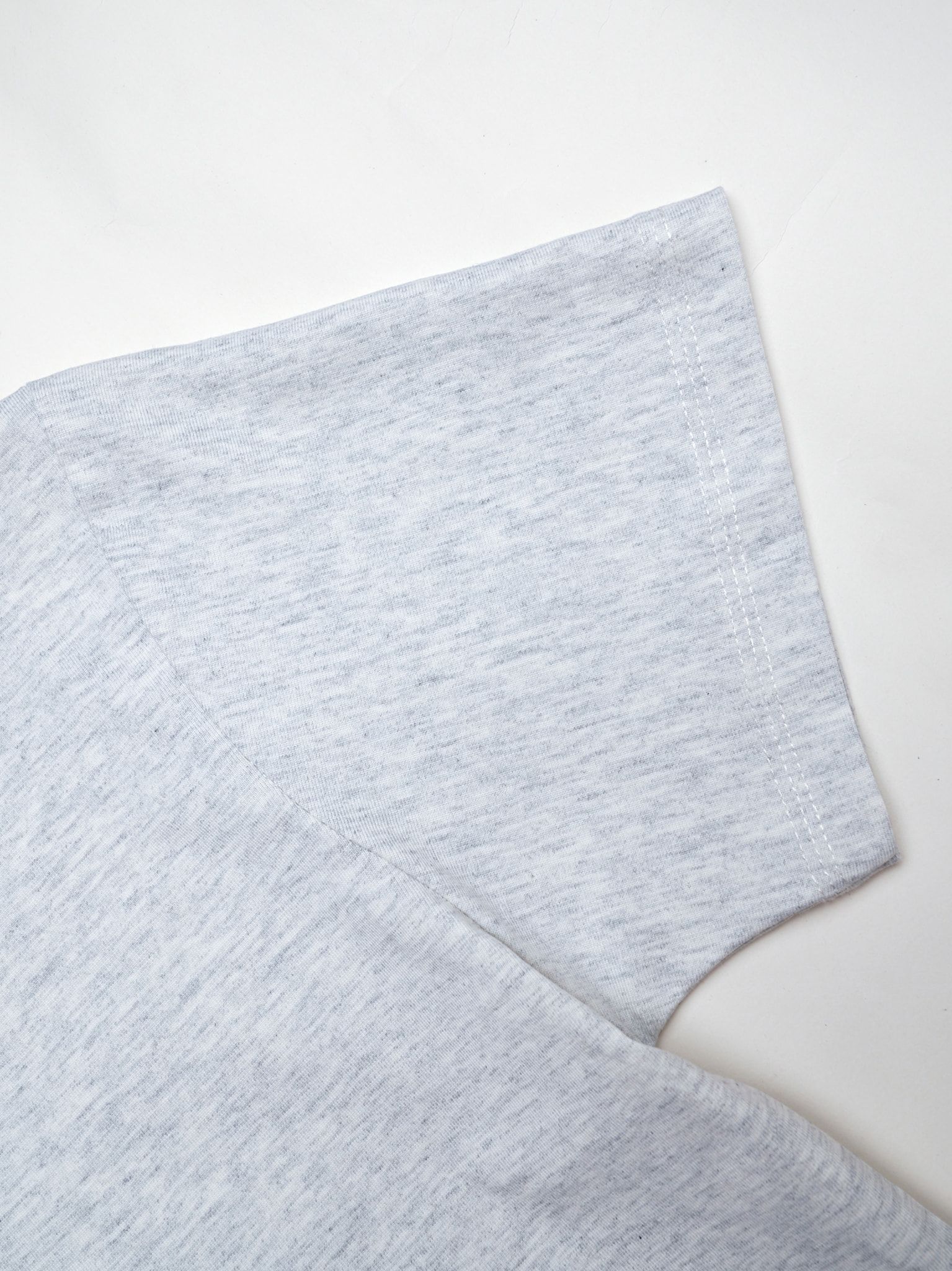 Áo Thun Nữ Phom Vừa Hình In - Fresh Tee Collection