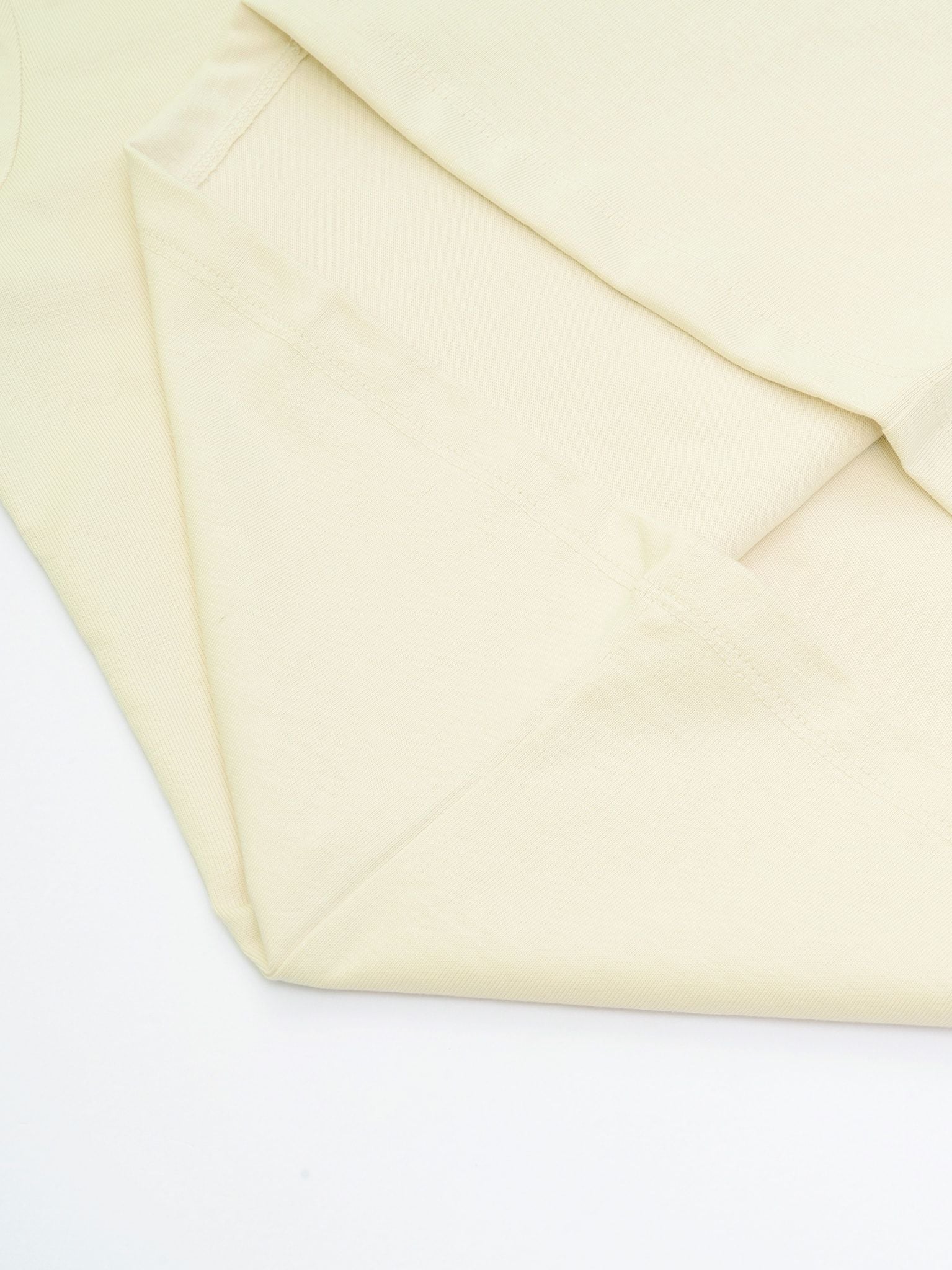 Áo thun hình in phom Baby Tee - Cherry Dreams Collection