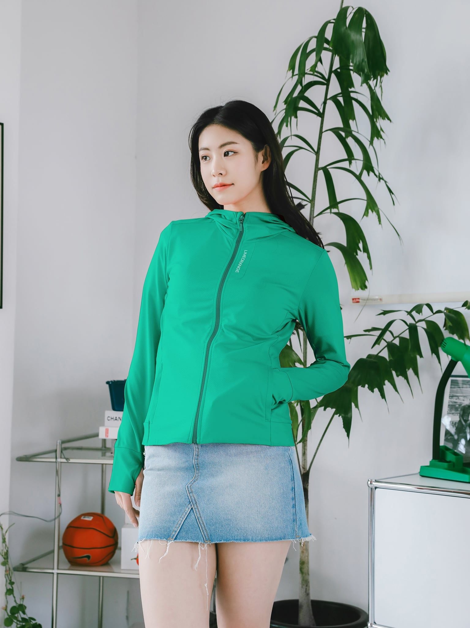 Áo khoác nữ chống nắng chống tia UV siêu nhẹ vải co giãn kháng khuẩn Air Hoodie Hardskin 3 - Xanh lá đậm