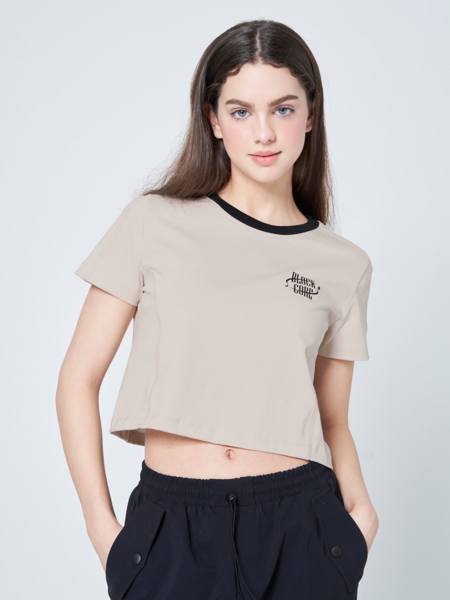 Áo thun Nữ tay ngắn LIMEORANGE phom Crop - LO24371401 - Nâu Nhạt