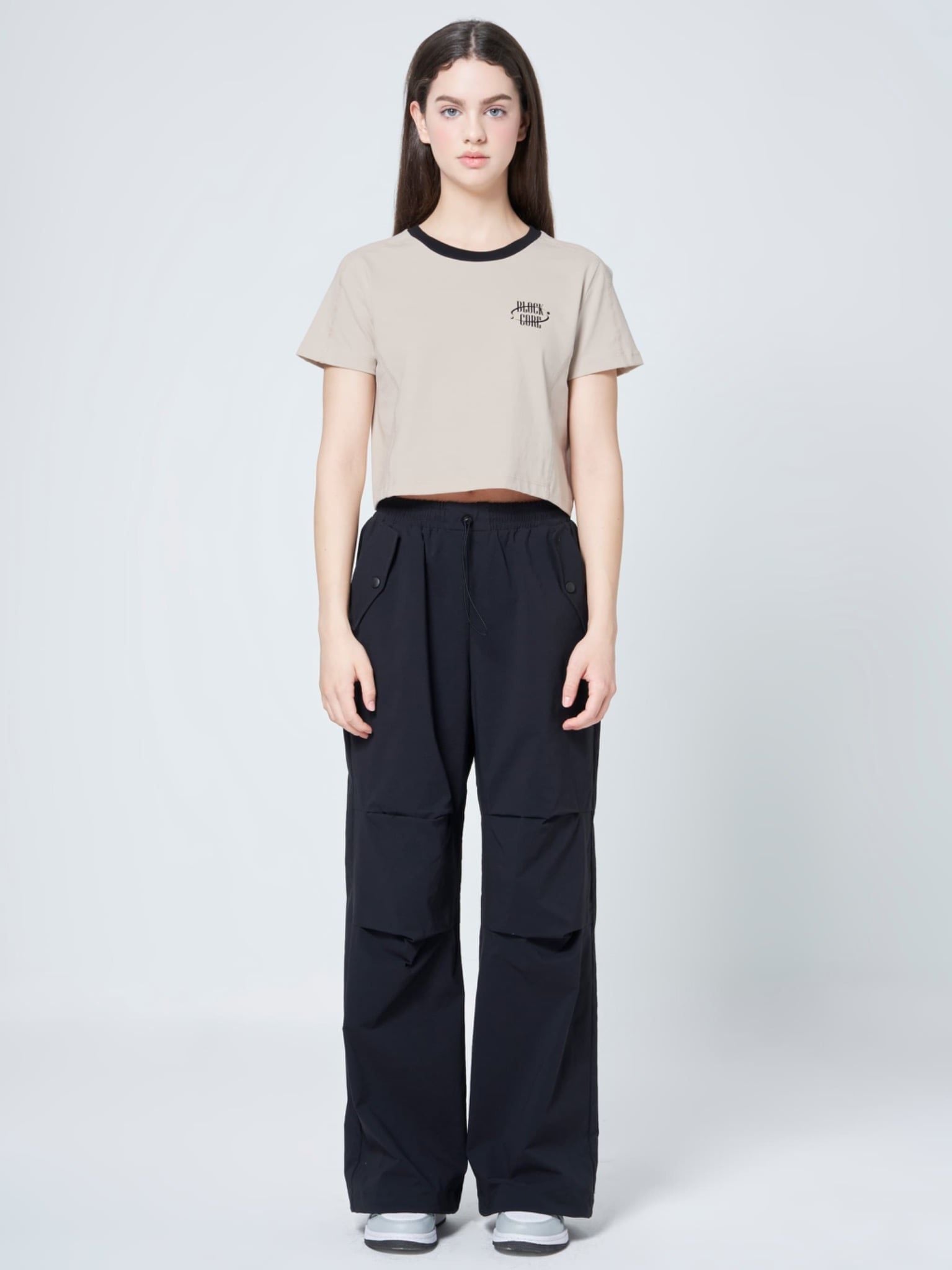 Áo Thun Nữ Tay Ngắn Form Crop LIMEORANGE - Nâu Nhạt