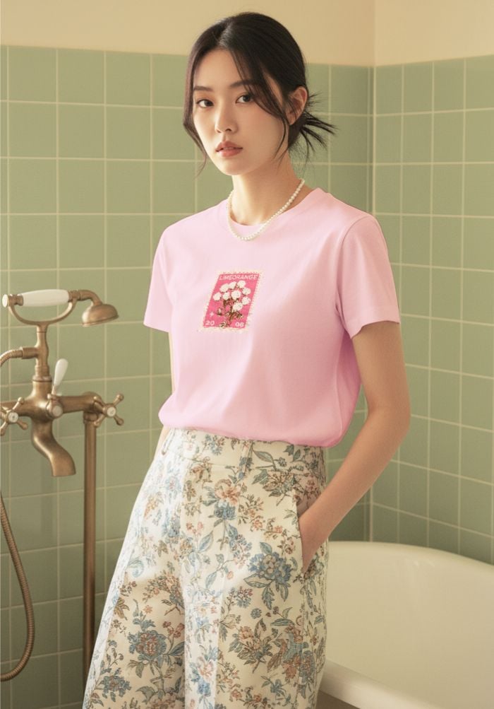 Áo thun hình in nữ - Vintage Post Dreams Collection