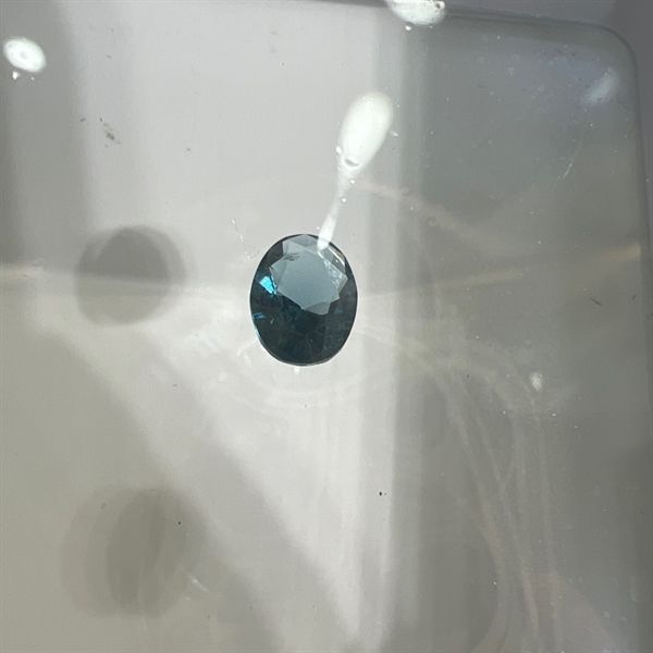  Đá Topaz blue london -Oval 5.5x7.2x4.0ly - 1.2 ct 