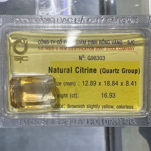  Đá Citrine - Chữ nhật 12.89 x 18.84 x 8.41 ly - 16.93 ct 