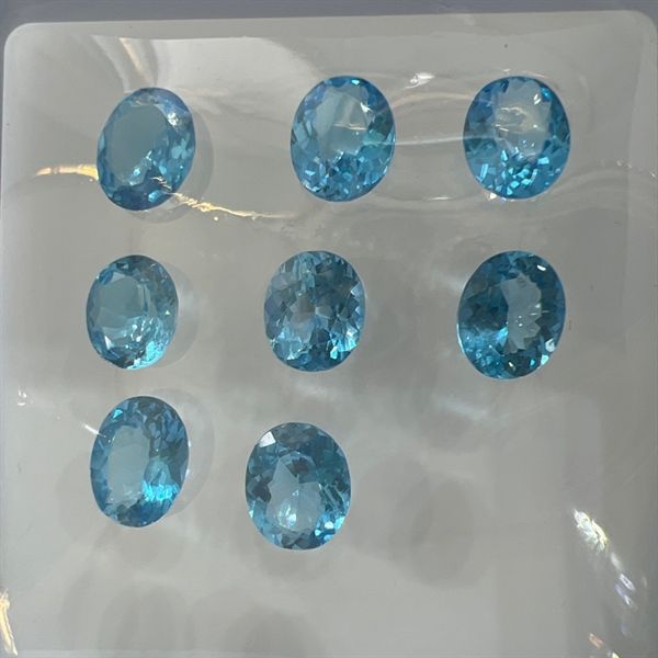  Đá Topaz sweet-Oval 7x9x3.6ly-2ct 