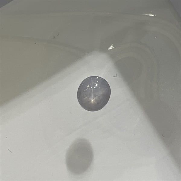  Đá sapphire sao-Oval 5.4x6.0x4ly - 1.35 ct 