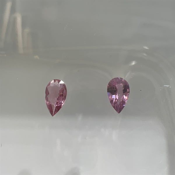  Đá spinel- Giọt 5.9x3.6x1.8ly - 0.35 ct 