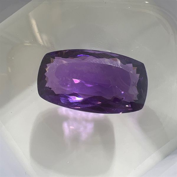  Đá Amethyst- Chữ nhật 23.6x13.25x8.7ly-19.5ct 