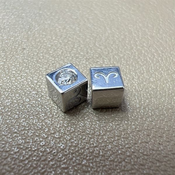  Charm hd Aries - S95 + Đá Moissanite 