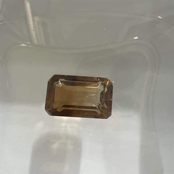  Đá Topaz imperial-Lục giác 8.2x13x6.8ly-7.9ct 