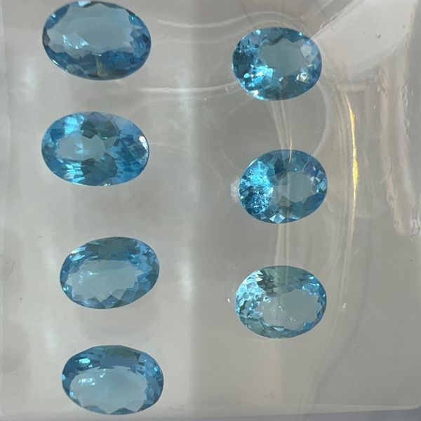  Đá Topaz sweet-Oval 7x10.2x4.9ly-2.6ct 