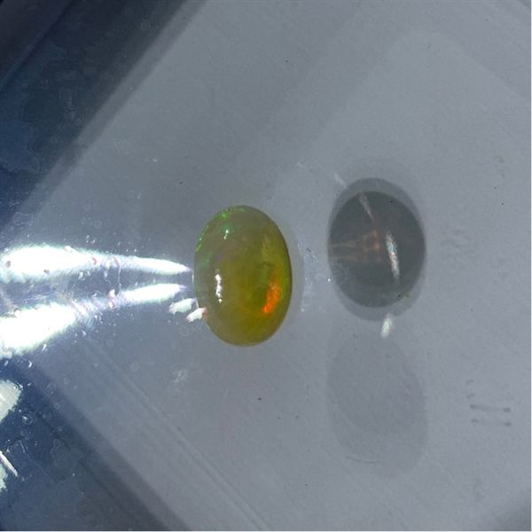  Đá Opal - Oval 7x9 ly - 1.1 ct 